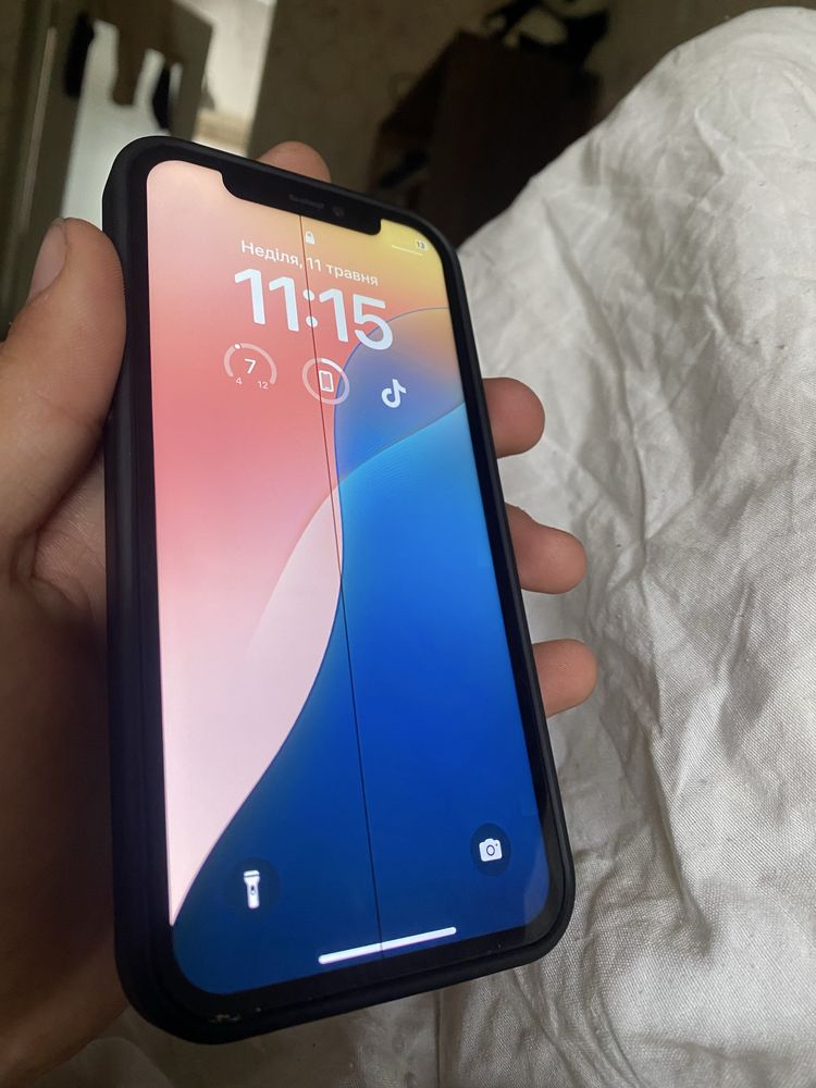 Продам айфон 12уважно чтайте опис !