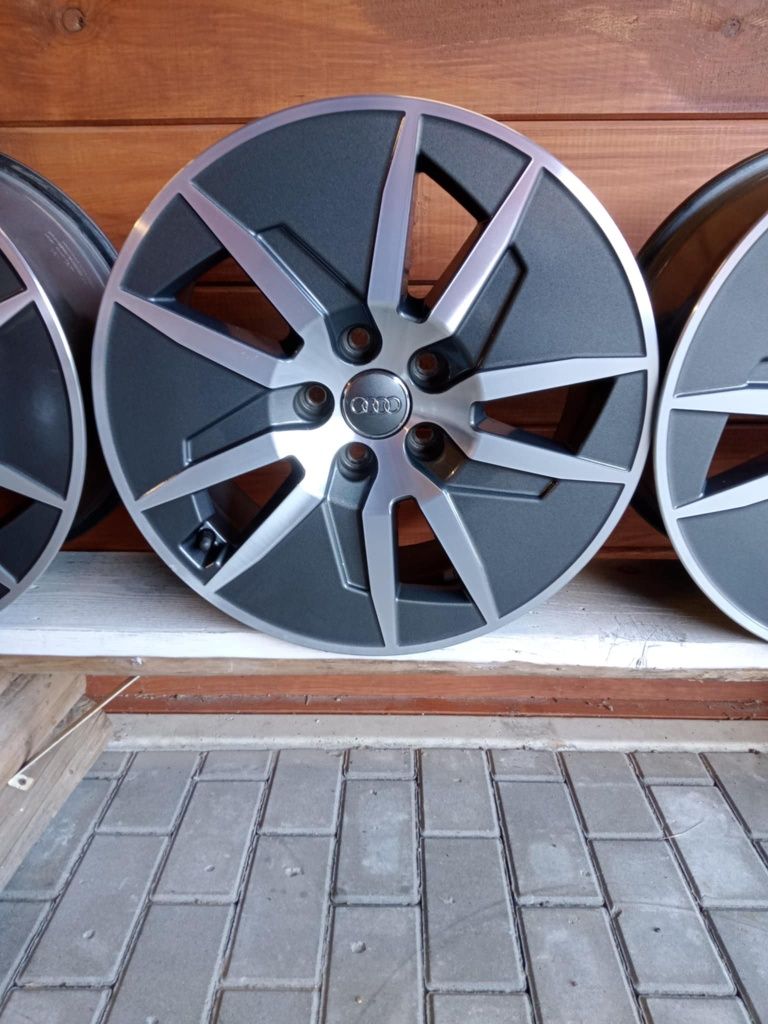 OKAZJA! ORYGINALNE alufelgi 17 AUDI A3 A4 B9 B8 B7 B6 A6 Q3 Q5