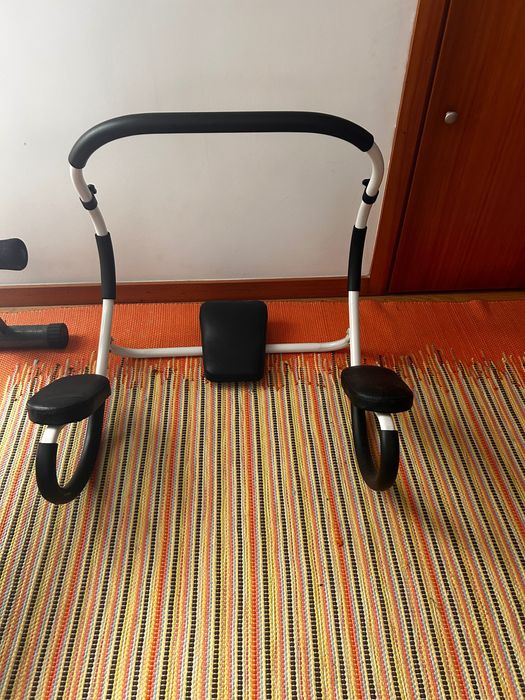 Aparelho de exercício para fazer abdominais