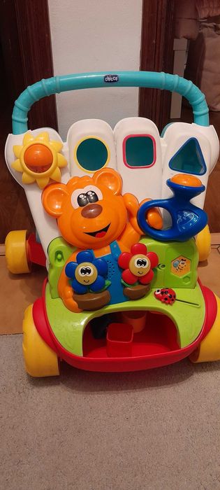 Andarilho da marca Chicco