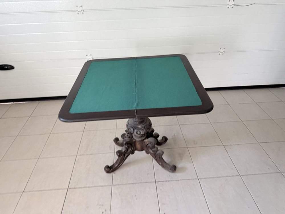 Mesa de jogo vintage