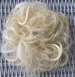 Premium Ultra włosy doczepiane, kremowy blond, kok na gumce ( 248 )