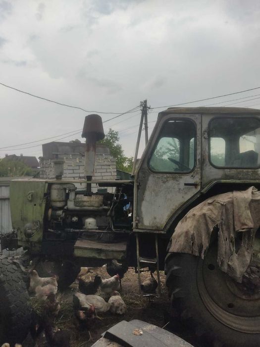 Продам трактор ЮМЗ 6