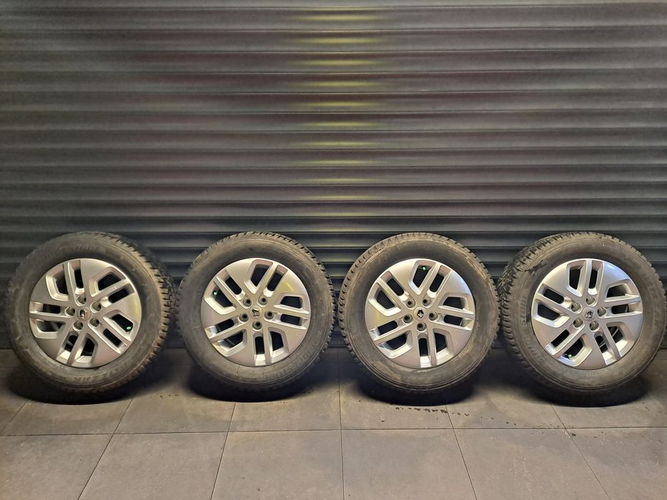 Oryginalne koła zimowe 17 5x114.3 Opel Vivaro Ranault Trafic