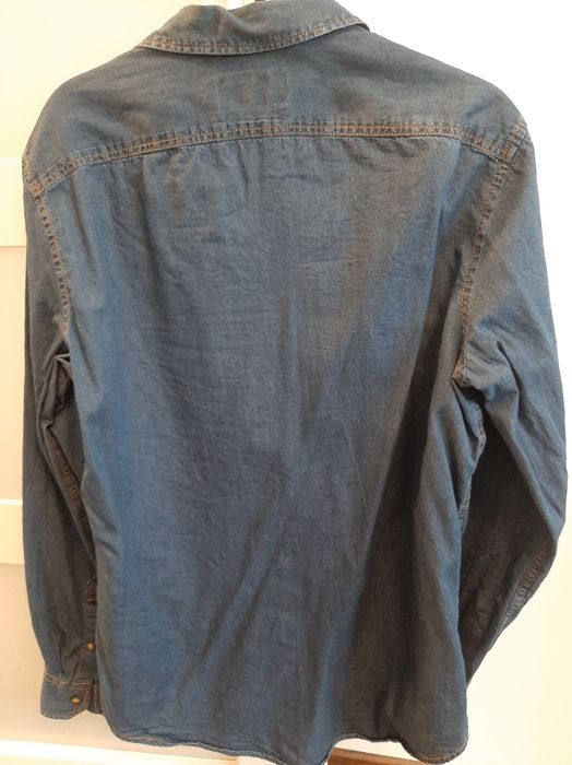 Męska koszula jeansowa