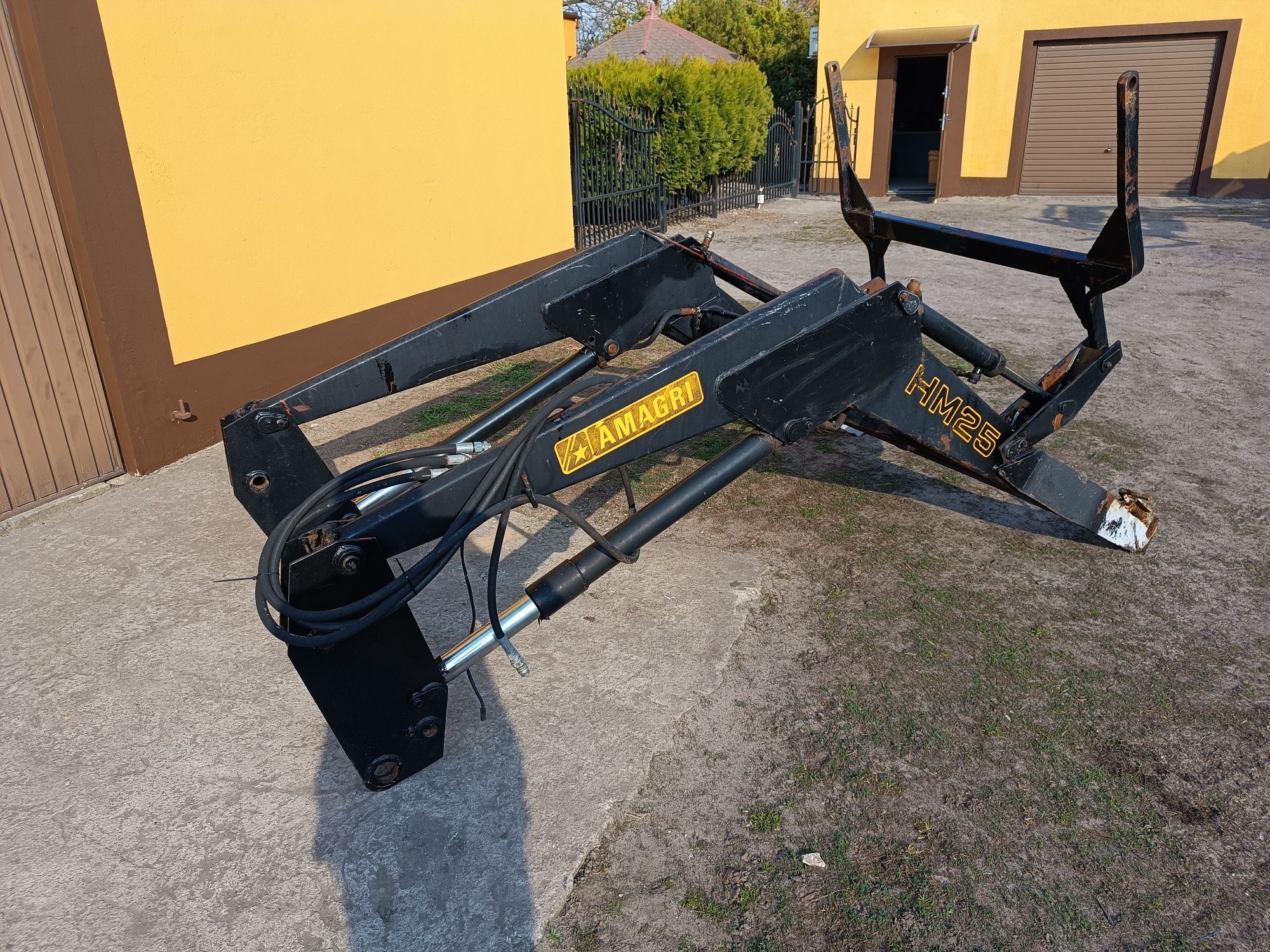 Ładowacz czołowy Amagri HM 25 Ursus C 385,914,1224 itp.