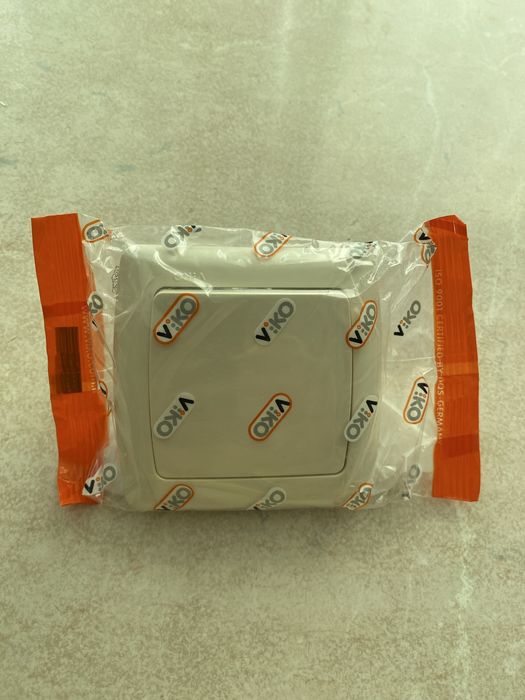 Продам вимикачі фірми Vico