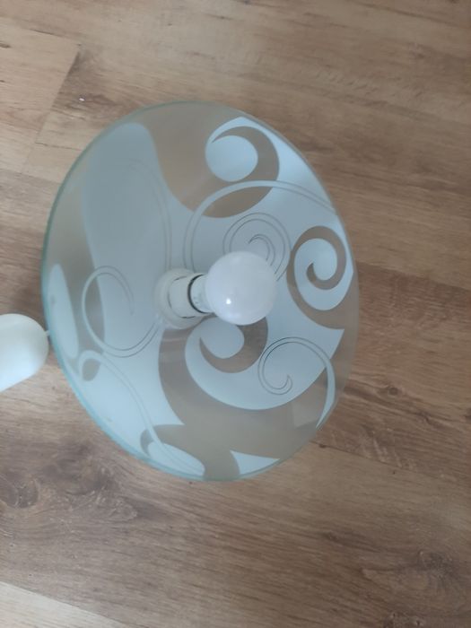 Sprzedam lampe szklaną