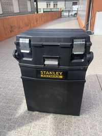 Oficina movel / mala ferramentas Stanley Fatmax