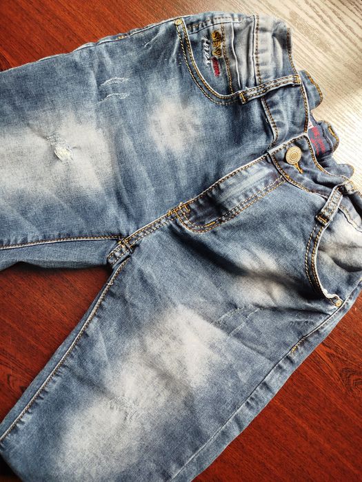 Бриджи, маленького размера, хорошего качества.