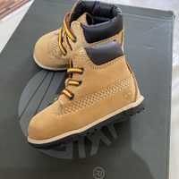 Buciki adidaski traperki skora naturalna oryginalne timberland