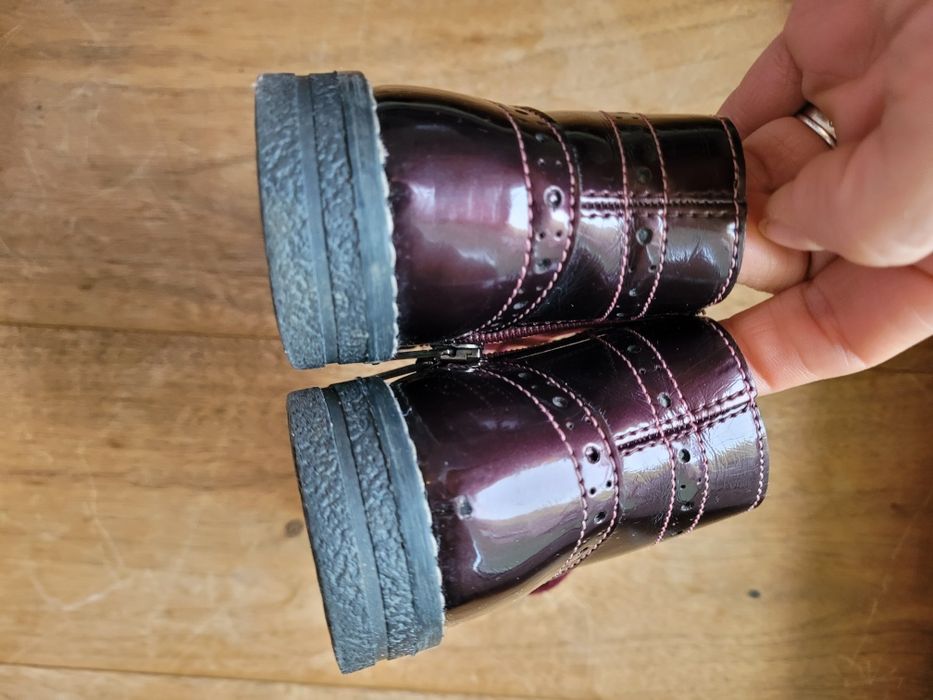 Półbuty primigi 26 błyszczące bordowe lakierowane