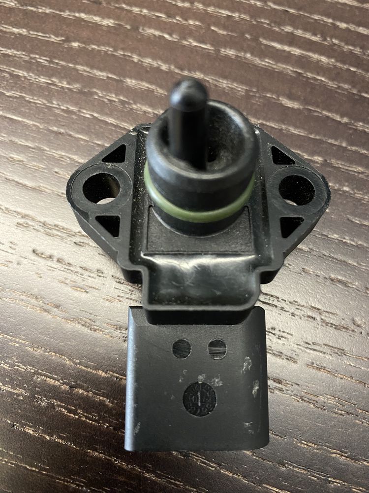 Датчик тиску BOSCH 0 261 230 011