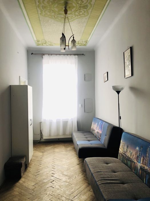Жд, Політех 2 кім, балкон, 10 хв центр . Мельника СК Leoland,,