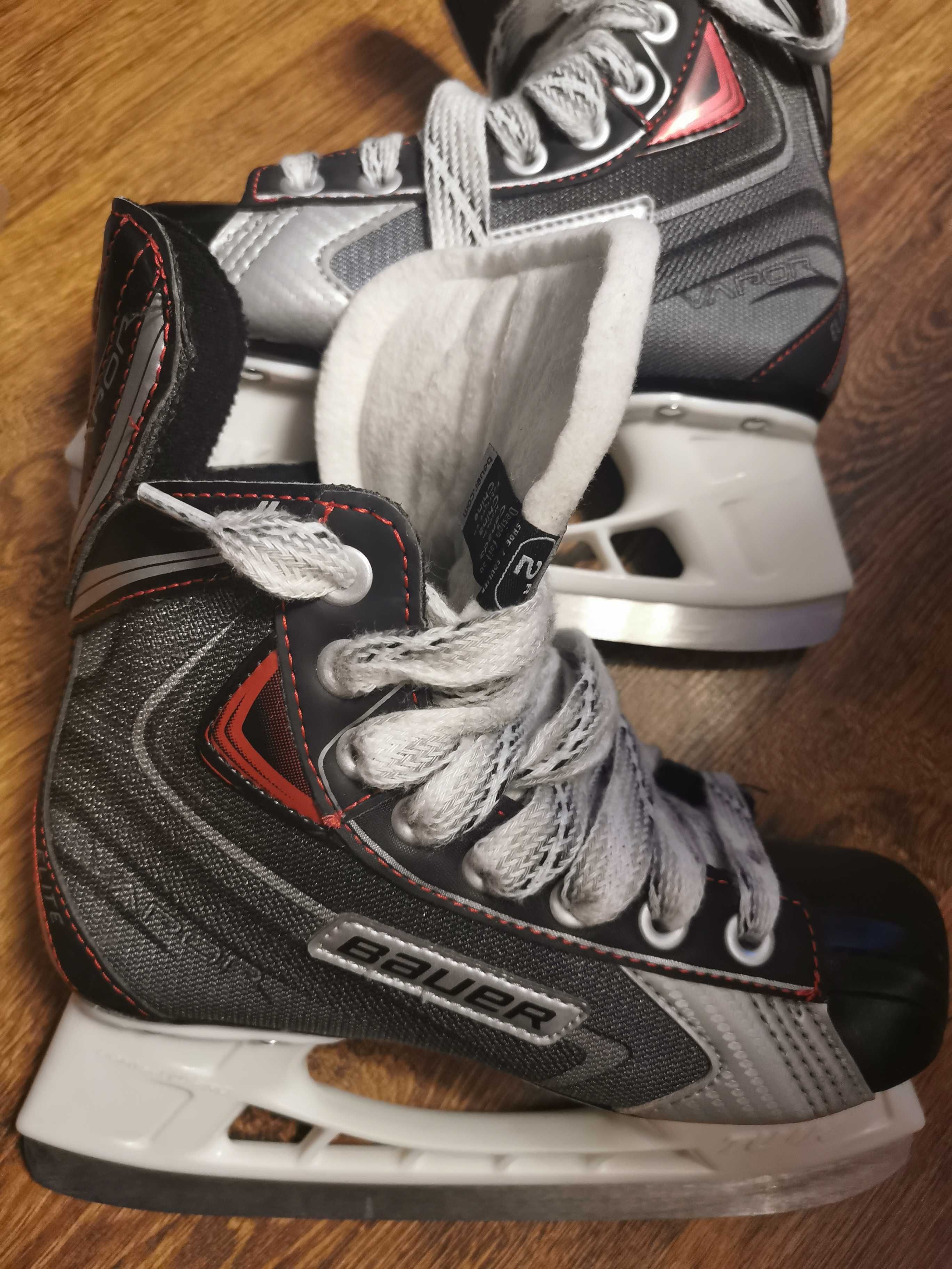 Bauer Vapor Elite Profesjonalne Łyżwy hokejowe chłopięce Hokejówki 35