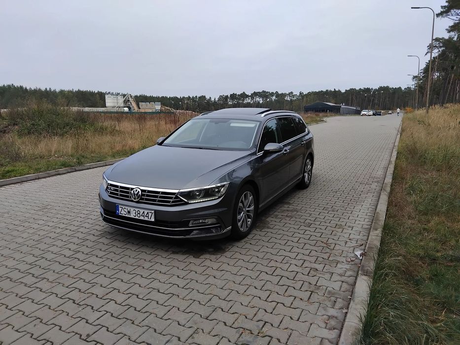 Volkswagen Passat R line