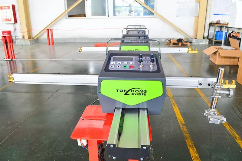 Maszyna do spawania cnc ,robot spawalniczy ,spawarka migomat