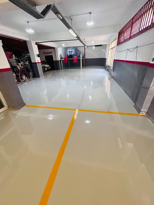 Transforme os seus pavimentos com Vcal Epoxy!