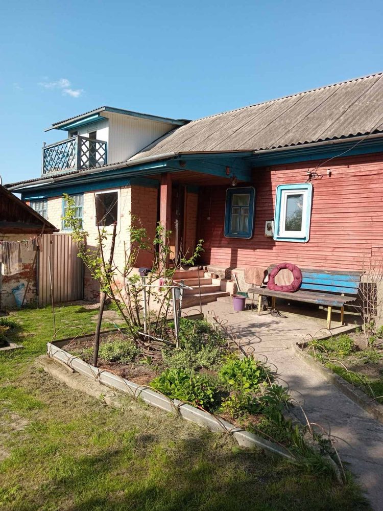 Продам чудовий булинок у смт. Любеч від власника