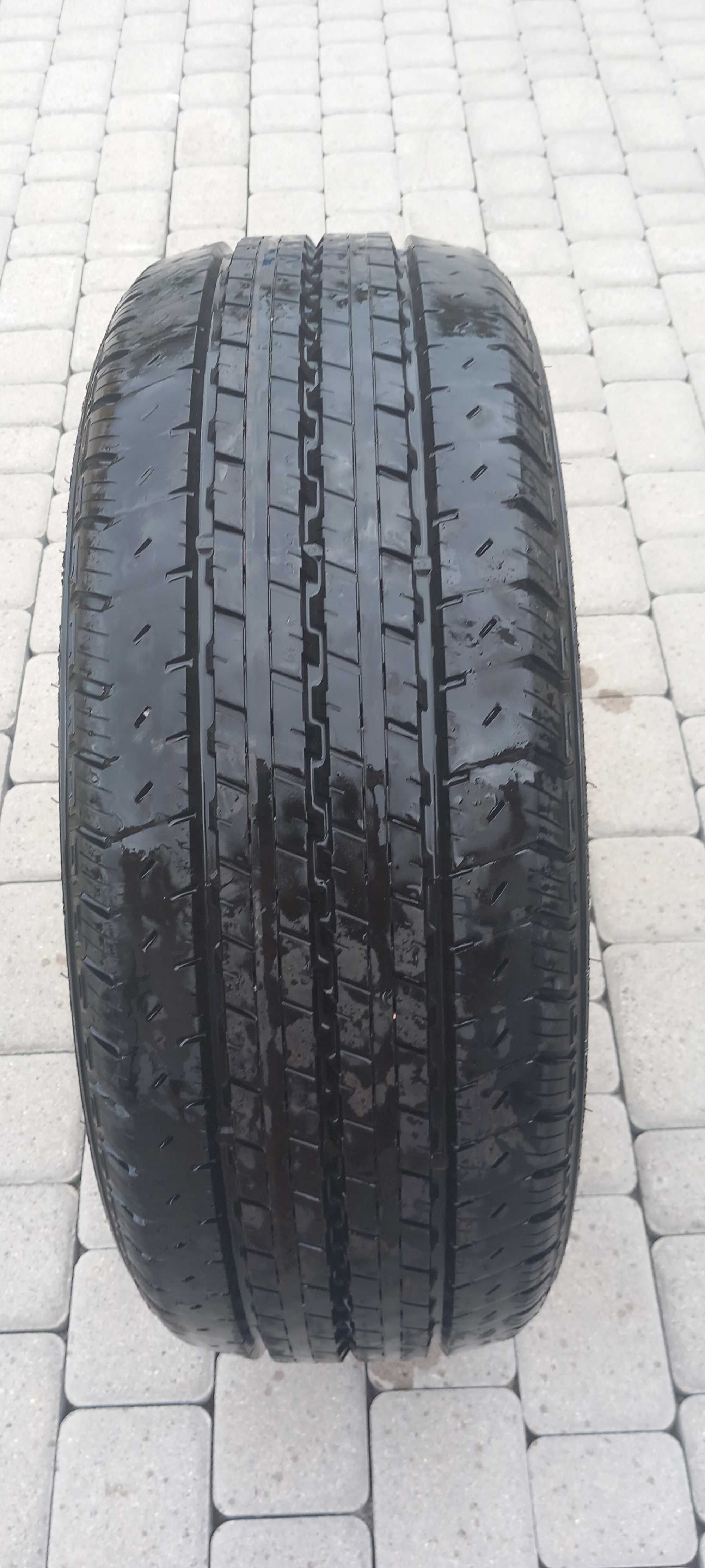 4x Nokian cLine 235/65/16C ponad 8 mm
