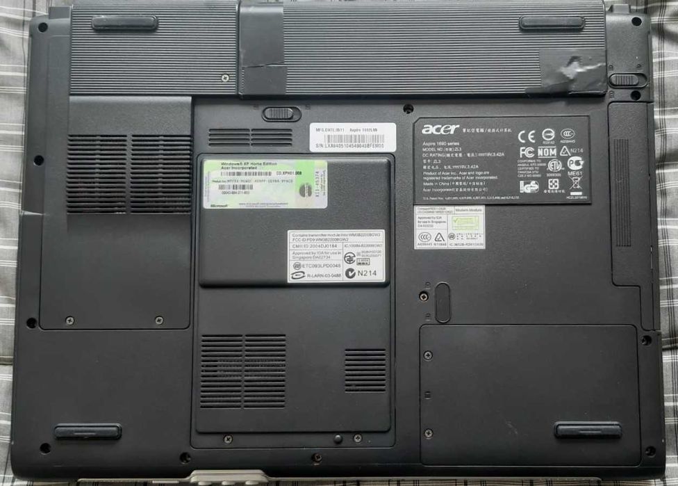 Computador Portátil ACER 1692 para peças.