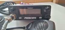 CB Radio president Tommy z fabryczną anteną