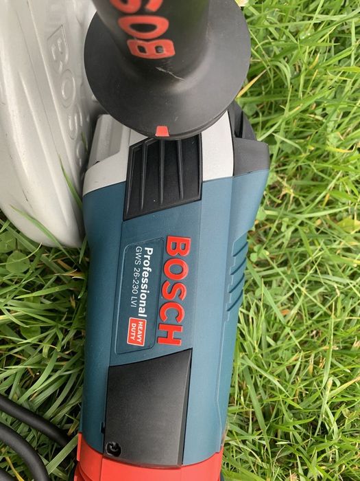 Болгарка Bosch GWS 26-230Lvi 2600w ушм бош