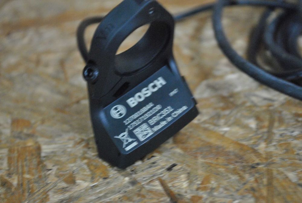 Nowy Zestaw KIOX BOSCH BRC351 podstawka manipulator kabel do silnika