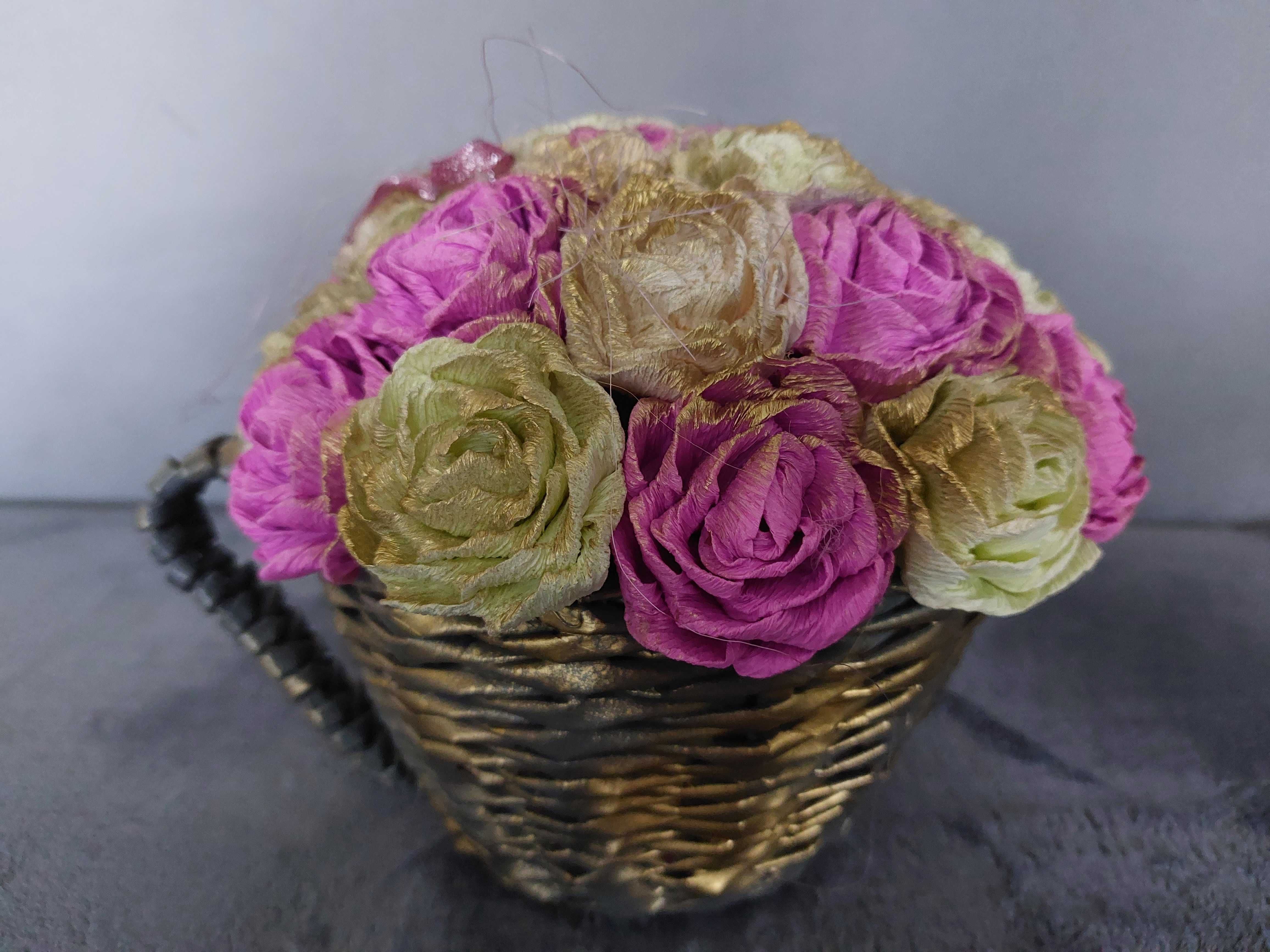 Kwiaty,Koszyk z wikliny papierowej,handmade