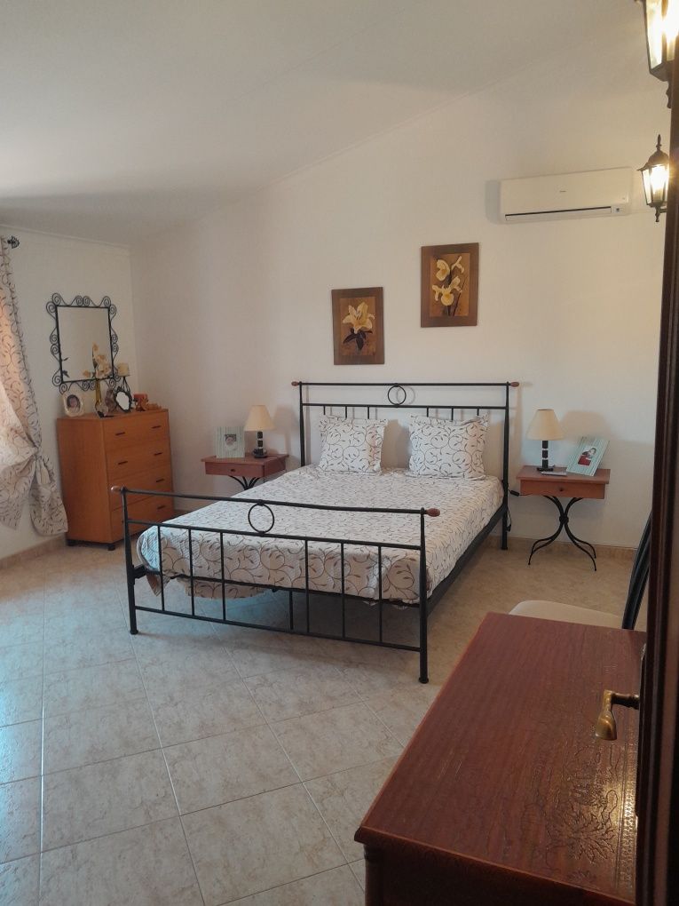 Quarto completo em ferro forjado