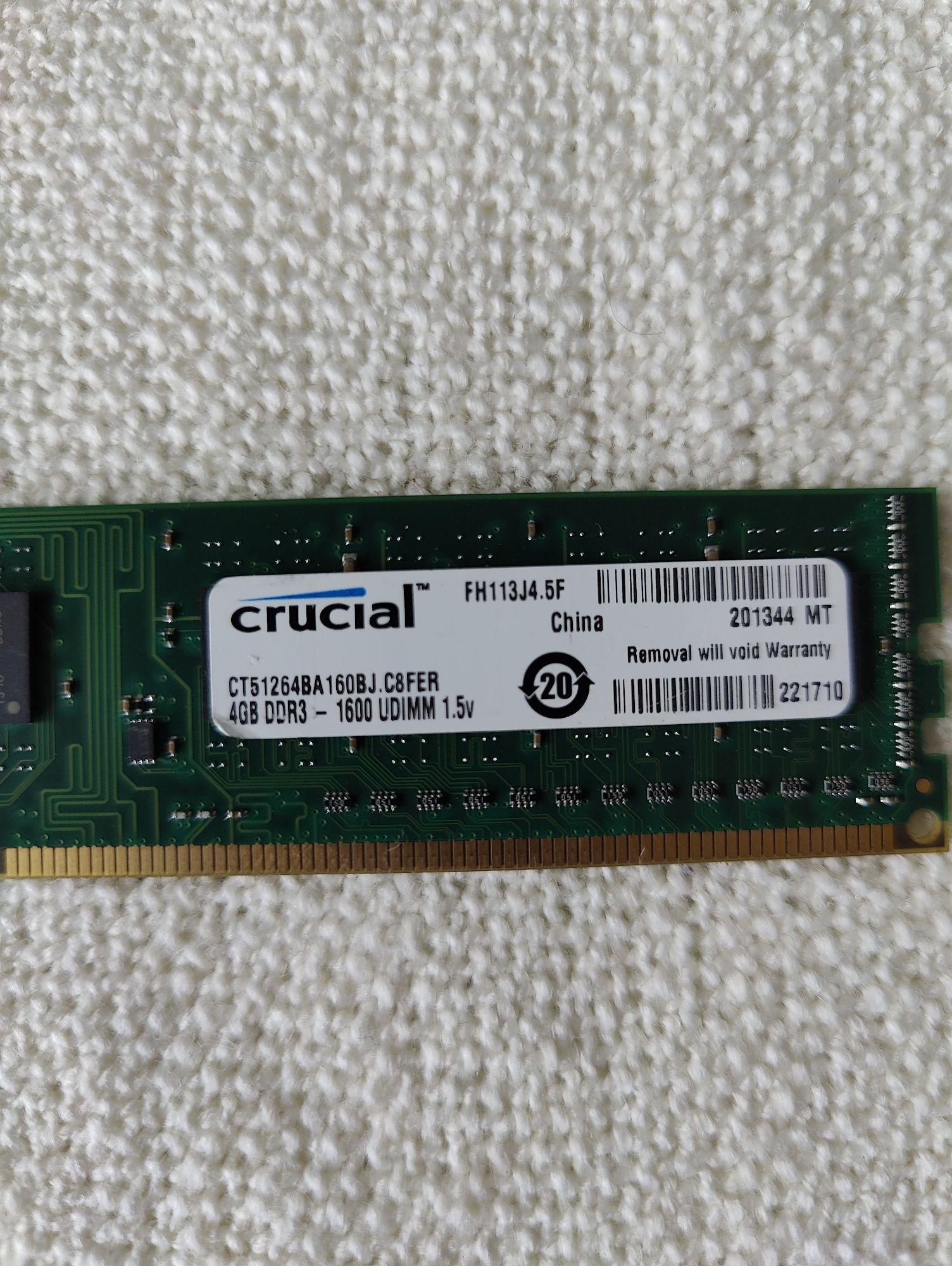 4GB RAM Crucial DDR3