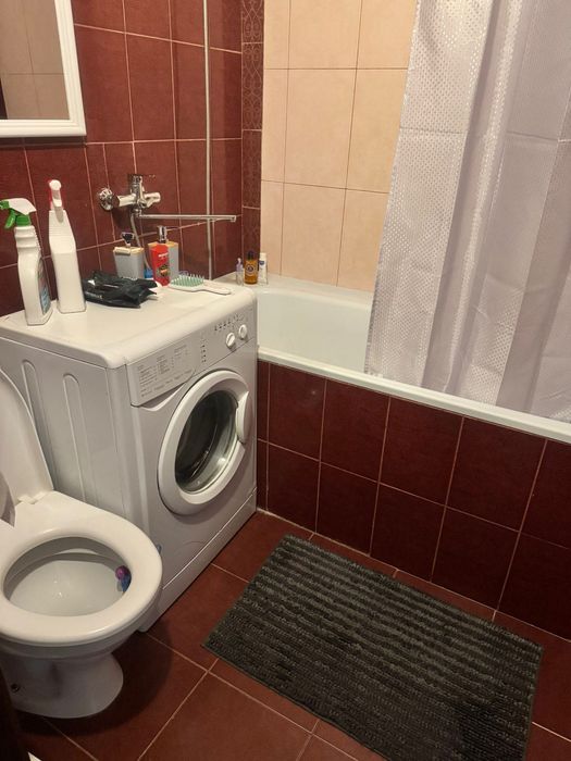 Продам 2кім квартиру у самому Центрі