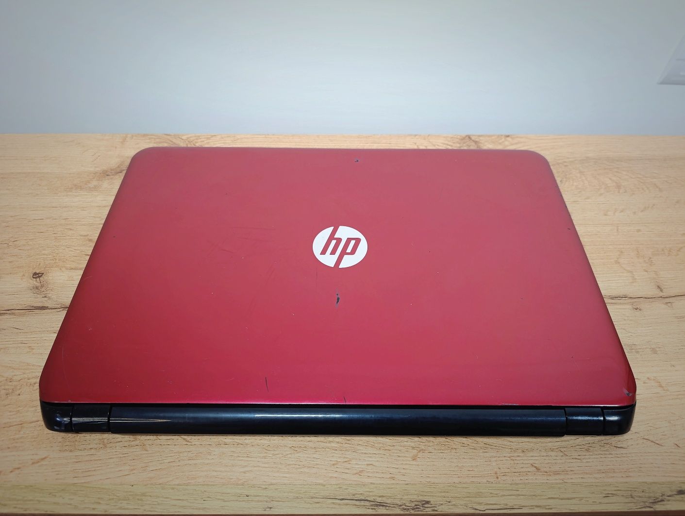 15'6 ноутбук HP/AMD A6-5200/8GB Ram/256GB SSD/Батарея 0% зносу