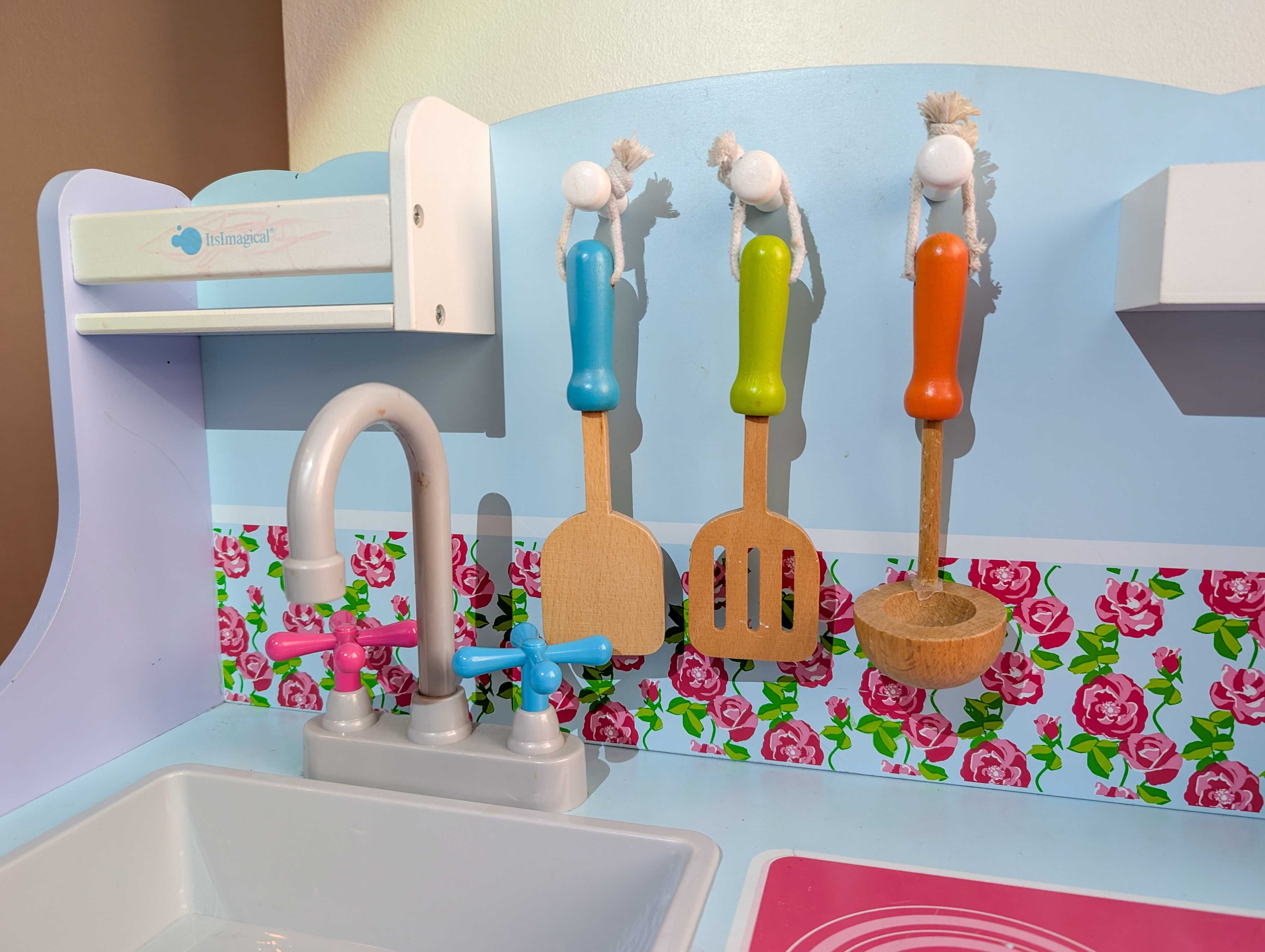Cozinha de brincar em madeira - Imaginarium Itsimagical