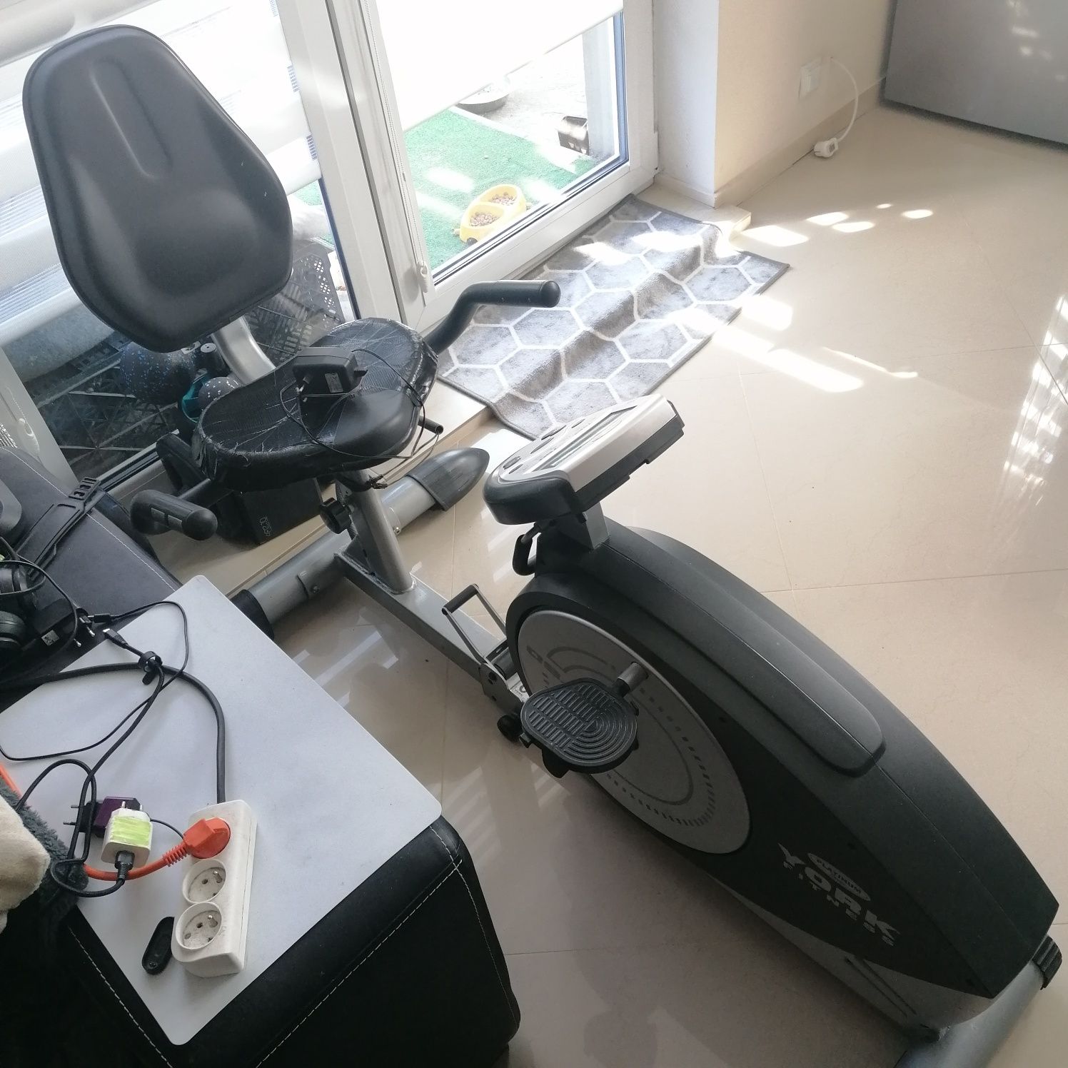 Sprzedam rower treningowy horyzontalny York Fitness C760