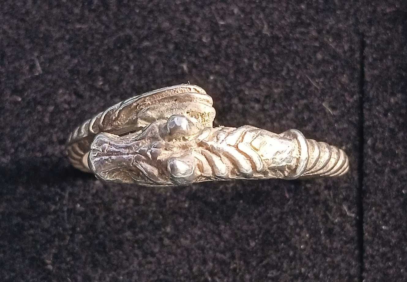 Anel Cobra em Prata