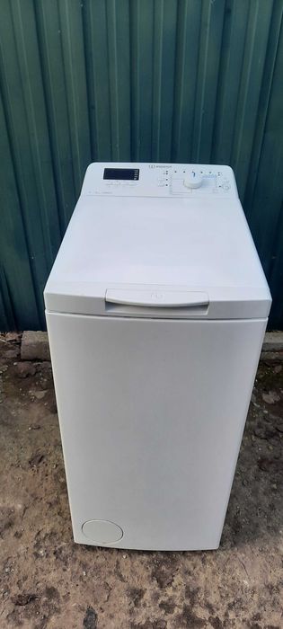 Пральна машина Індезіт на 5 кг завантаження