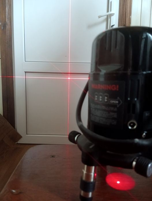 Лазерний рівень Dnipro M ML-230