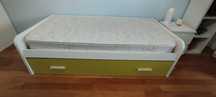 Cama dupla de solteiro