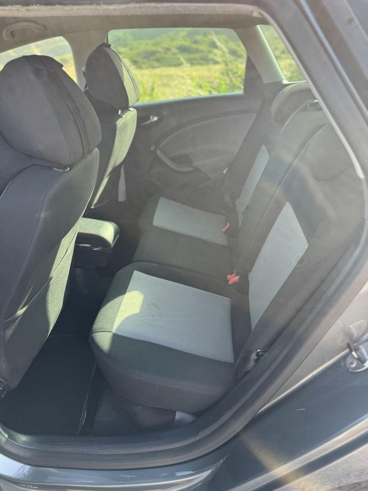Urgente Negocivel Carro Barato Seat Ibiza 6j 2013 ( Carro Familia )