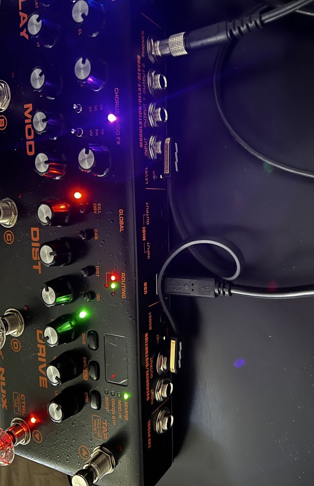 Nux Cerberus efekt gitarowy