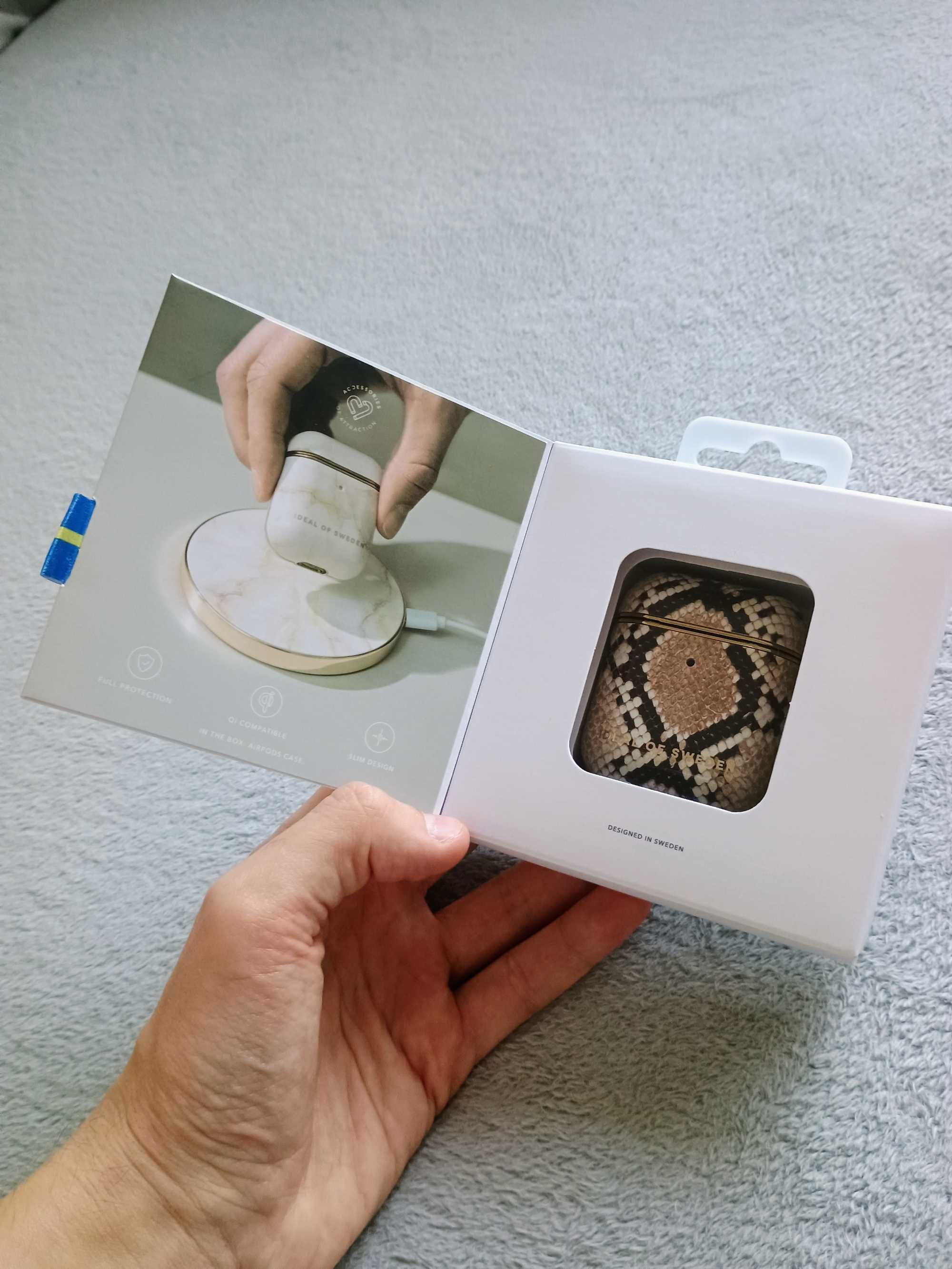 Etui/Case Ideal of Sweden na AirPods'y 1 lub 2 - wzór Sahara Snake
