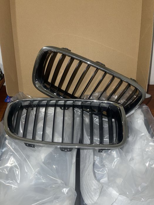 Продам Решётки На BMW 328 2012