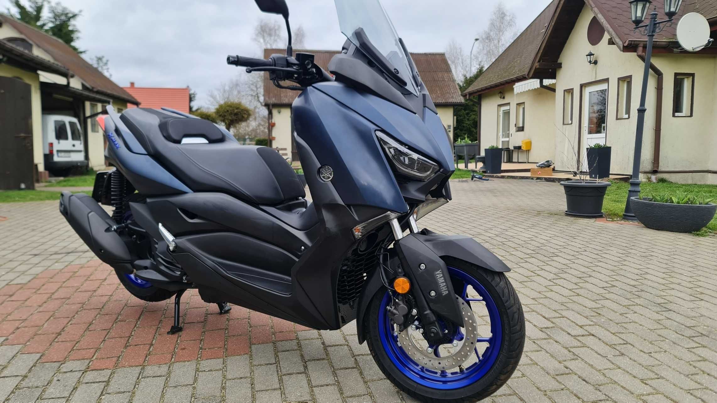 YAMAHA xMax 125 Rok: 2022  Przebieg: 254 km (Salon Polska)