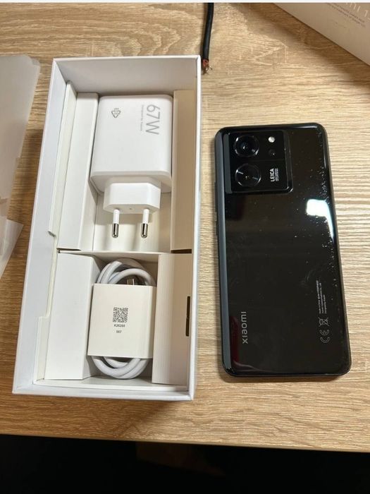 Телефон Xiaomi 13T