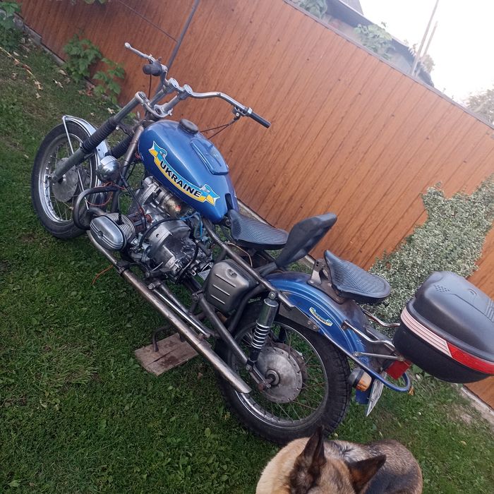 Мотоцикл Урал по запчастинам