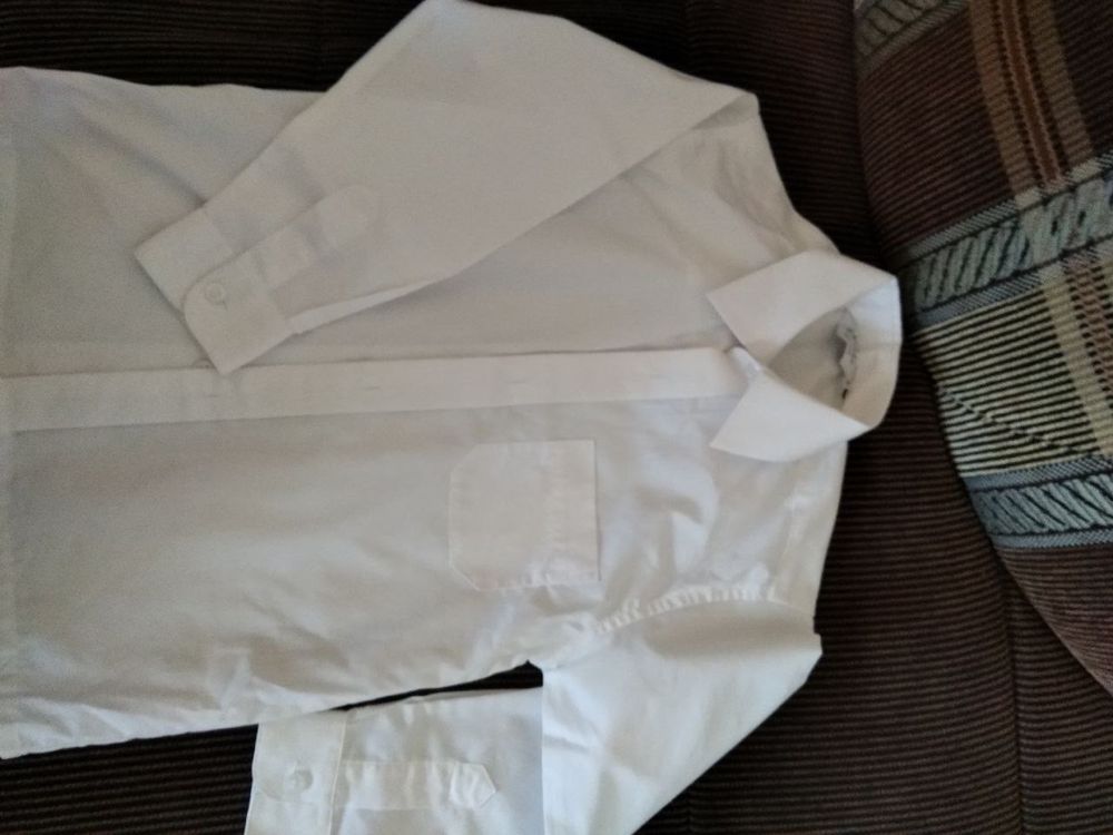 Біла сорочка БЕМБІ , рубашка , розм 140