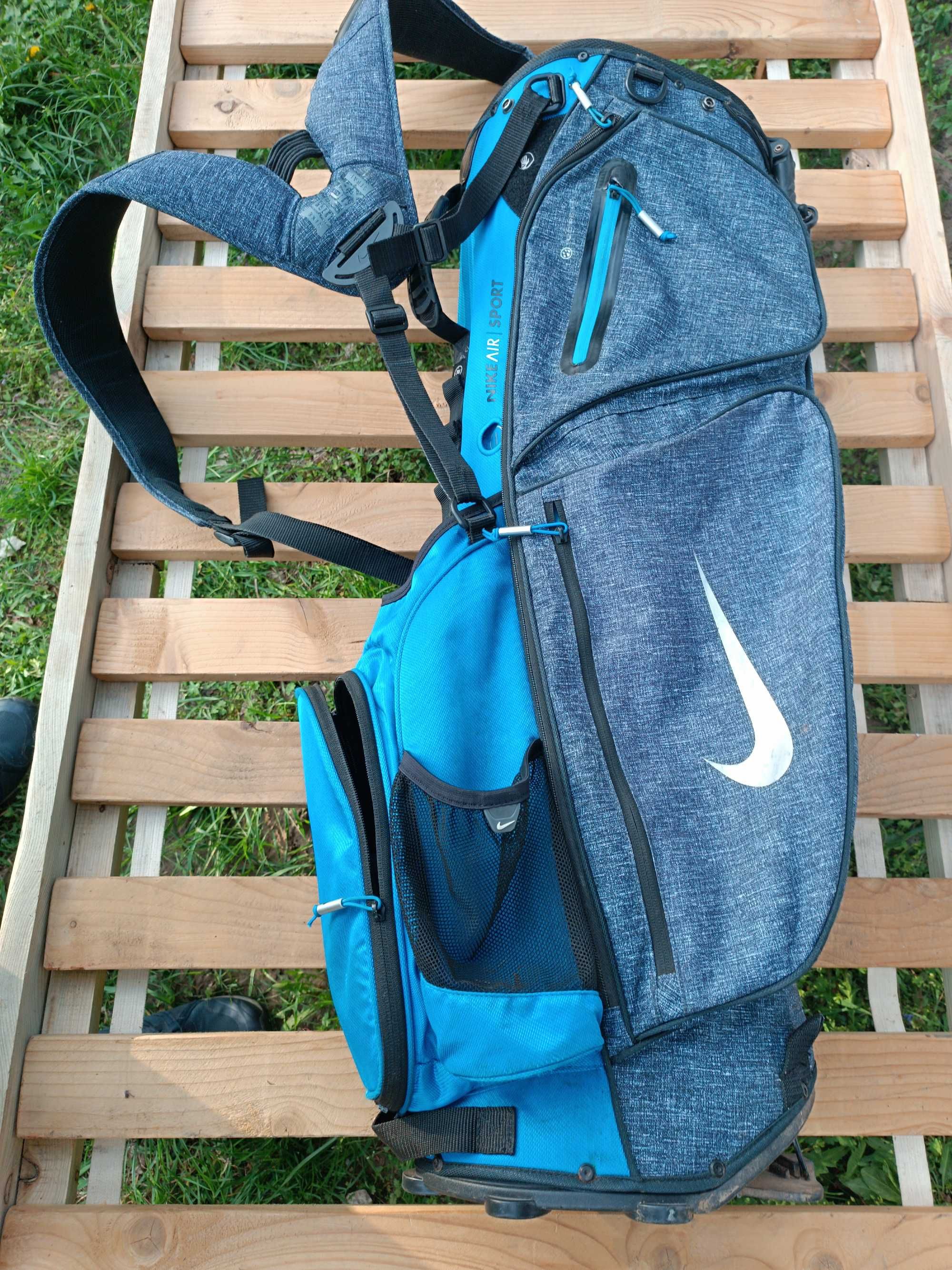 Nike Air Sport Carry III torba na kije golfowe