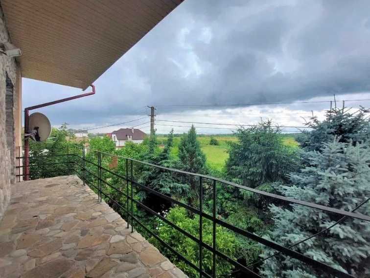 Продаж будинок 435 м², вул. Польова, м. Пустомити