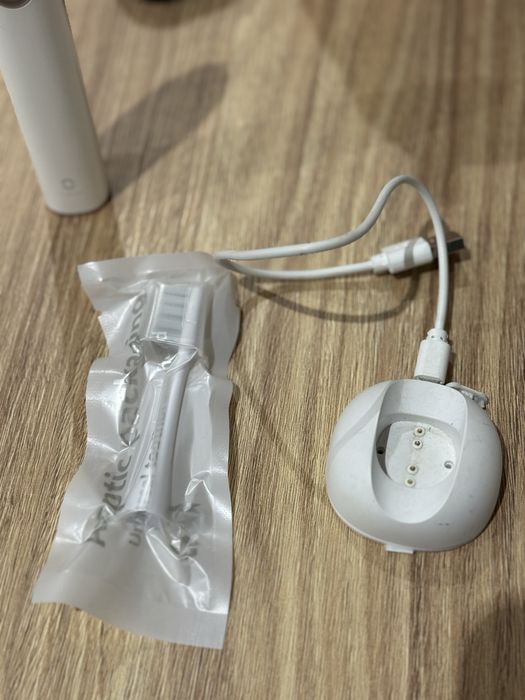 Електрична щітка Oclean